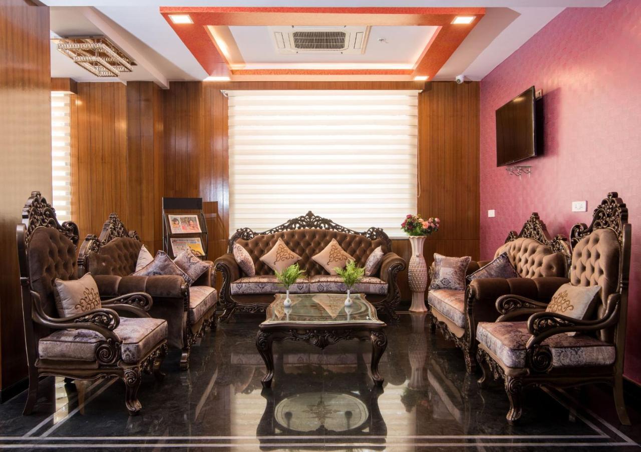 Npg Hotel Yelahanka Extérieur photo